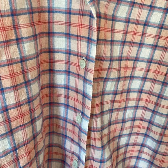 Eddie Bauer women’s cotton short sleeve button up v neck shirt. Size xl. - Picture 7 of 11